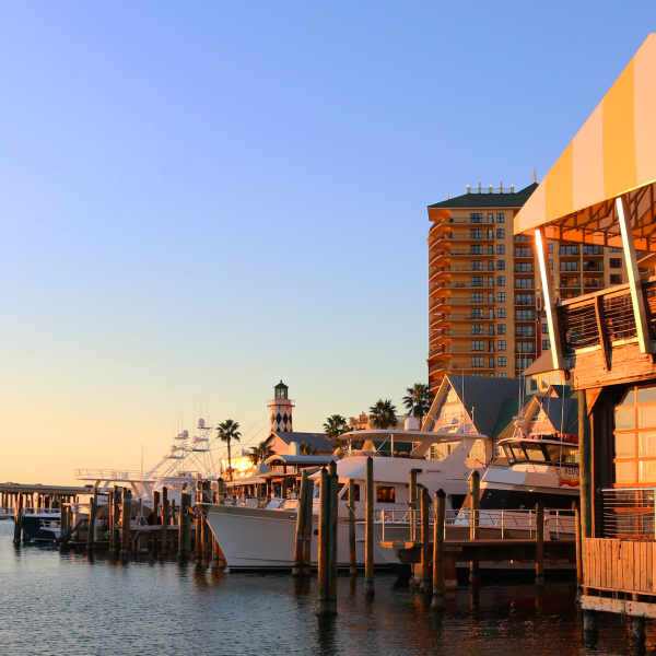 destin lighthouse in harbor